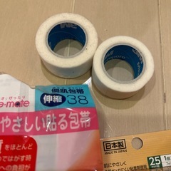 肌に優しい包帯テープ 介護 カテーテル 入浴 の画像