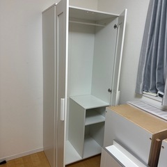 美品　クローゼット　白の画像