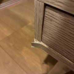 木製テーブルの画像