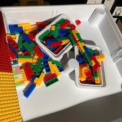 ドンキホーテ　ブロック　キッズブロックテーブル&チェアセットの画像
