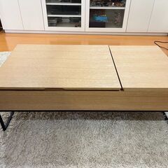 ★ニトリ　可動式　センターテーブルの画像