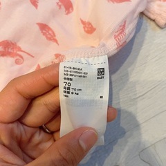 UNIQLO 70サイズ 半袖ロンパースの画像