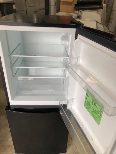 NO B370 ?福岡市内配送設置無料✨?アイリスオーヤマ 冷蔵庫 142L ブラック 幅50cm IRSD-14A-B 2ドア 右開