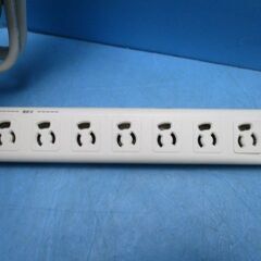 P845　サンワサプライ　7口パワータップ　スイッチ付き　15A・125V　OAタップの画像