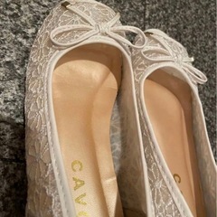パンプス　レース　ホワイト　リボン付き  Ｓ  size  23cmの画像