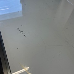 ガラスのテーブルの画像