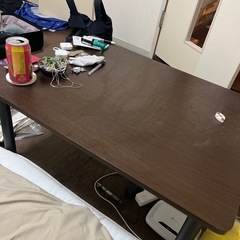 テーブル