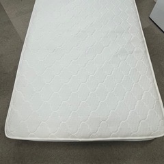 セミダブルマットレスの画像