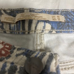ZARA 総柄スキニーパンツの画像