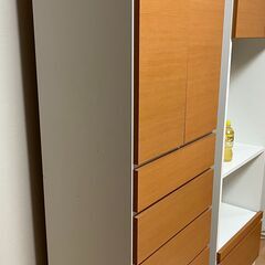 美品　食器棚　2台セットにしての画像