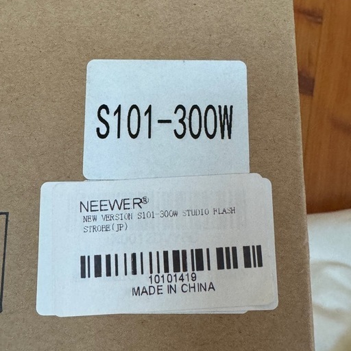 未使用新品ストロボ300w1灯
