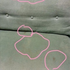 【全体的に汚れあり】【お取引中】ニトリ2人掛けソファの画像