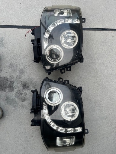 お話中3型ヘッドライト