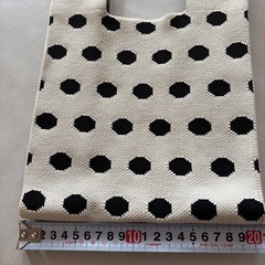 ドット柄　ニットミニバッグの画像