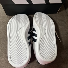 adidas スニーカー GRANDCOURT  23cm 新品の画像