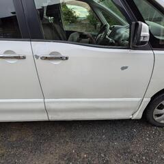 日産 セレナ DBA-FC26 平成24年式の画像
