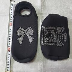 25/7/31までの出品　ポーチとボトル入れの２点セット　　小物入れ　水筒入れ　化粧ポーチ　の画像