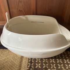【商談中】猫用トイレ　飛び散り防止　スコップ付きの画像