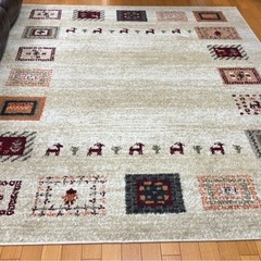 ラグ 3畳 ２００×２５０ｃｍ　カーペット　マット