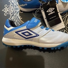umbro  サッカーシューズの画像