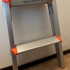 脚立の画像