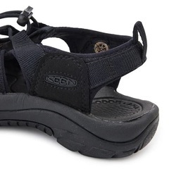 【KEEN】【水陸両用】NEWPORT H2 ブラックスポーツサンダル
の画像
