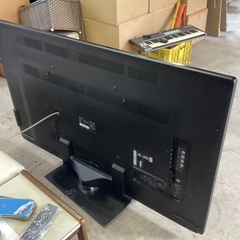 2011年製　液晶テレビ　SHARP 60インチ 60型！！超大型 2011年製 SHARP AQUOS液晶カラーテレビ リモコンなし