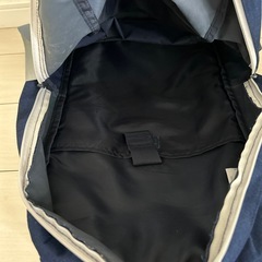 アジダス　リックサック　紺色の画像