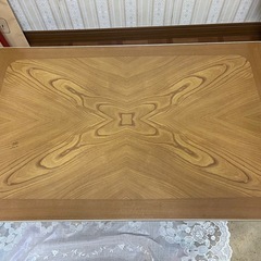 テーブルの画像