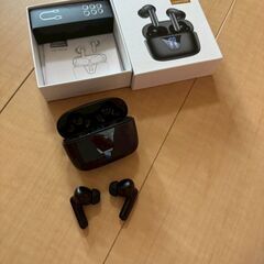 🎧【新品未使用】Bluetooth5.4 ワイヤレスイヤホン 小...