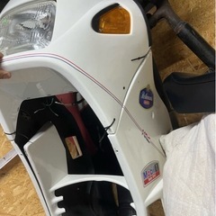 cbx400f用フロントカウルの画像