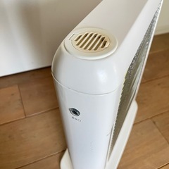 【目黒区】山善　遠赤外線 電気ストーブ 加湿機能搭載 の画像