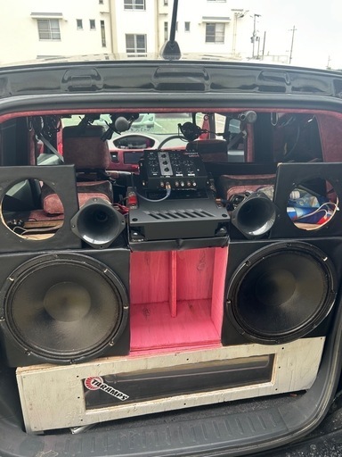 外向きオーディオセット