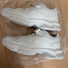 ダンス用　キッズスニーカー　白　23.5 HIPHOP
の画像