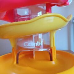 COMBI　知育おもちゃの画像