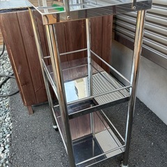 ステンレス台マツヨシ　松吉　器機台三段手摺付　医療用　オール
ステン　 業務用の画像