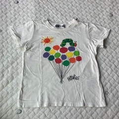 子ども　Tシャツ　UNIQLO 絵本　の画像