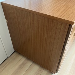押入れ収納　キャスター　押し入れの画像