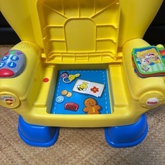 子どものおもちゃ椅子の画像