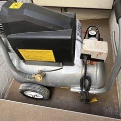 【ジャンク】エアコンプレッサーの画像