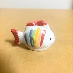 浮陶器 魚 虹色 1点の画像