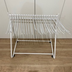押し入れ収納(ズボンスカートetc)
の画像