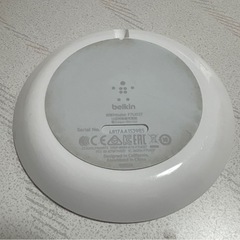 ワイヤレス充電器の画像