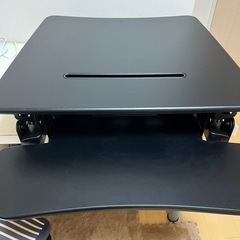 FLEXISPOTのスタンディングデスク
