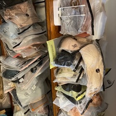 衣類，靴，アクセサリー50円〜220円の画像