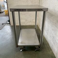 ステンレス製 作業台 キャスター付 W750×D500×H790 ステンレス作業台 厨房 厨房機器 店舗 店舗用品 配膳台 可動式 2段タイプ Y1771の画像