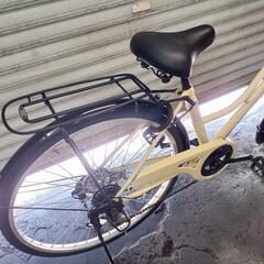 自転車中古　サイモト　AZZURARE　外装6段変速　リモート式レバーライト　タイヤ26インチ　カラーベージュの画像