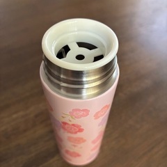 新品未使用　ステンレスボトル 150ml　桜　丸和貿易　水筒の画像