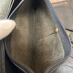 イルビゾンテロングウォレット三つ折り長財布三つ折り財布メンズレディースユニセックスレザー牛革 本革ブラック黒小銭入れ有りの画像