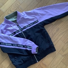 Lovetoxic 　リバーシブルブルゾン① 
160サイズの画像